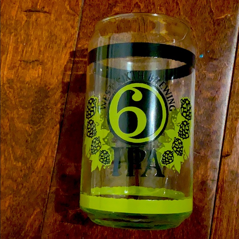 Glass cup